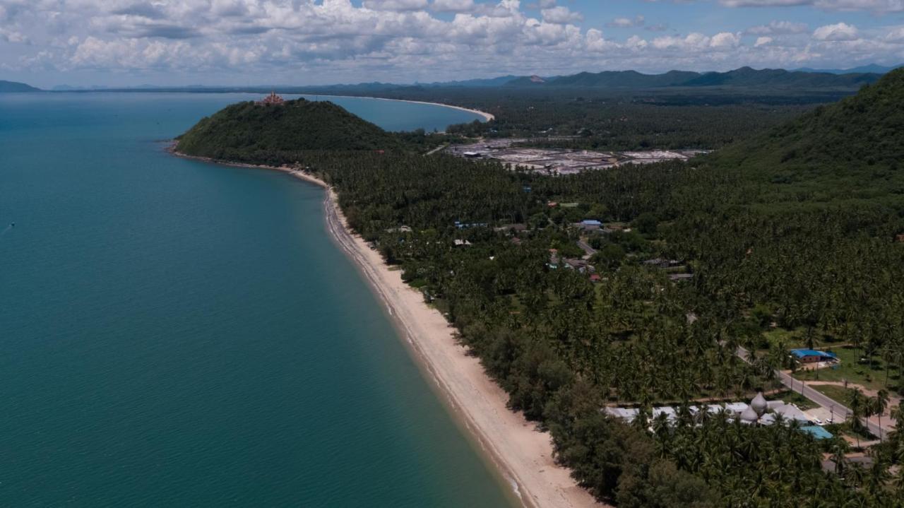 Resto Sea Resort - Baan Krut Prachuap Khiri Khan Exterior foto